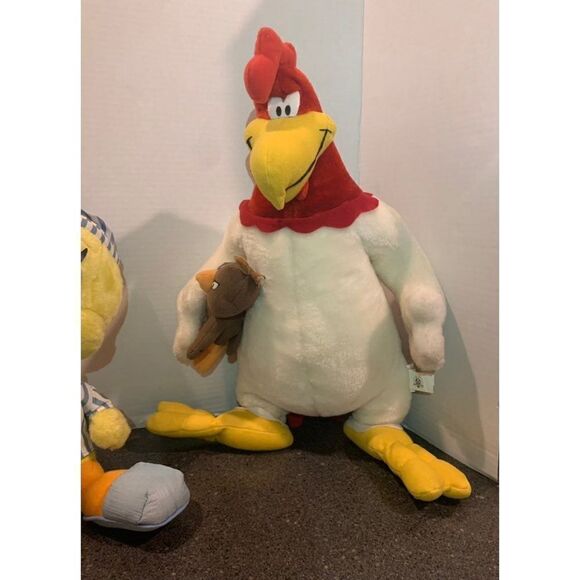 Looney Tunes jumbo Tweety Bird &
Rooster plush bundle (2) 17” - Picture 12 of 12